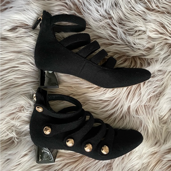 Tory Burch Marisa Low Heel Navy Wool Pumps - Picture 5 of 8